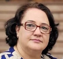 Sra. Aparecida Luciana Batista 